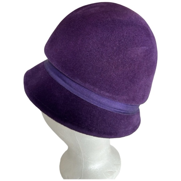 Vintage 60's Velour Mod Bucket Hat - Purple with accent bow - 6 1/2" - Picture 6 of 7